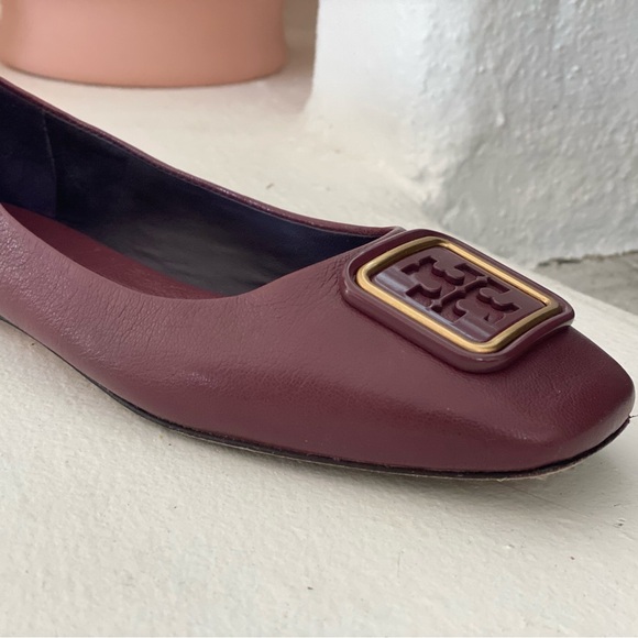 Tory Burch  Georgina Ballet Flats in Vintage Eggplant/Purple Moon. - Picture 8 of 11